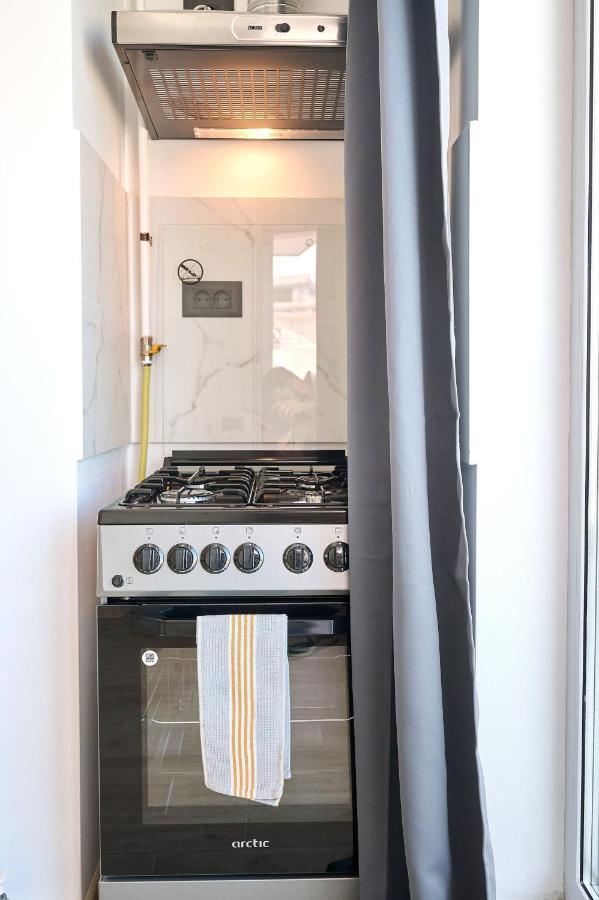 Retro Apartment In Infinity Beach Resort 마마이아 외부 사진