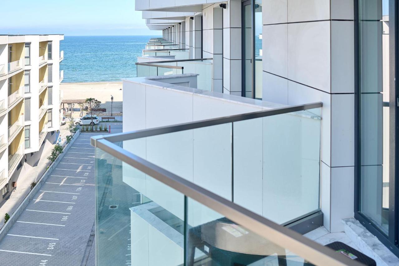 Retro Apartment In Infinity Beach Resort 마마이아 외부 사진
